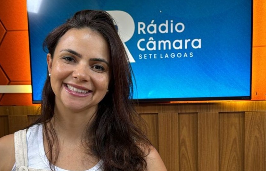 Rádio Câmara recebe a presidente da Comissão Municipal de Oncologia