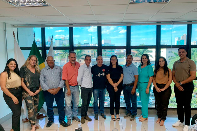 Câmara de Sete Lagoas recebe visita institucional de vereadores de Jaboticatubas e fortalece intercâmbio entre Legislativos