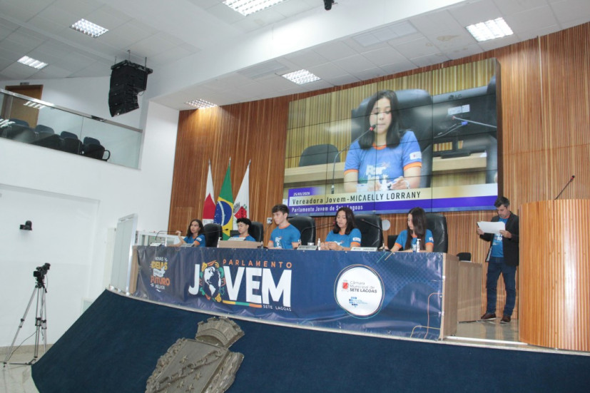 Juventude de Sete Lagoas protagoniza debates e apresenta 18 proposições em sessão do Parlamento Jovem