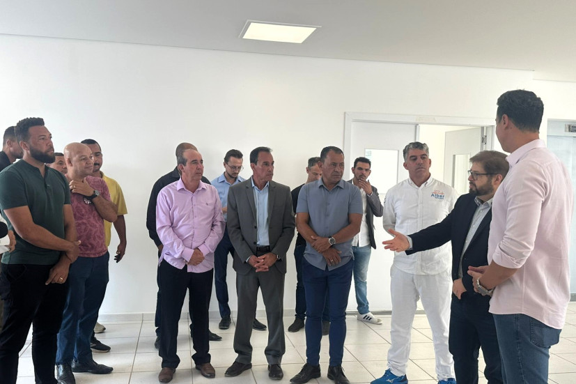 Vereadores acompanham anúncio sobre custeio e funcionamento do Hospital Regional 