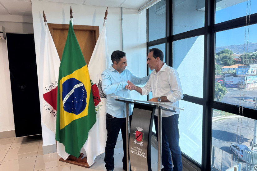 Câmara de Sete Lagoas empossa novo analista administrativo aprovado em concurso público 