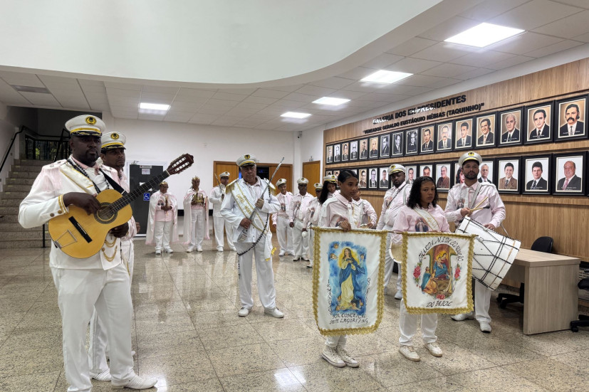 Câmara Municipal homenageia os 90 anos da Guarda de Congo Nossa Senhora da Conceição do Paiol