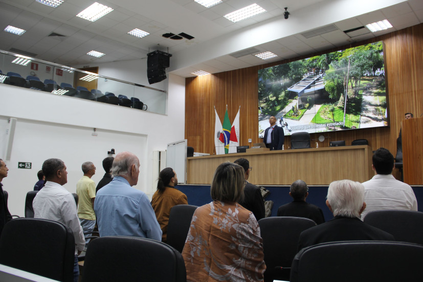 Sessão Solene homenageia profissionais da imprensa sete-lagoana