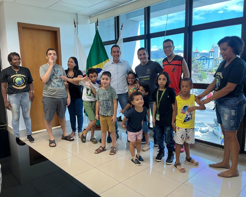 Visita Orientada na Câmara Municipal integrou ações do “Abril Azul”