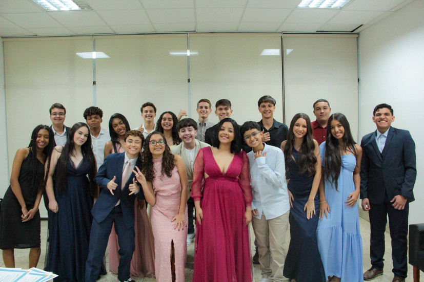 Posse do Parlamento Jovem movimenta Câmara Municipal e marca início da legislatura 2025/2026